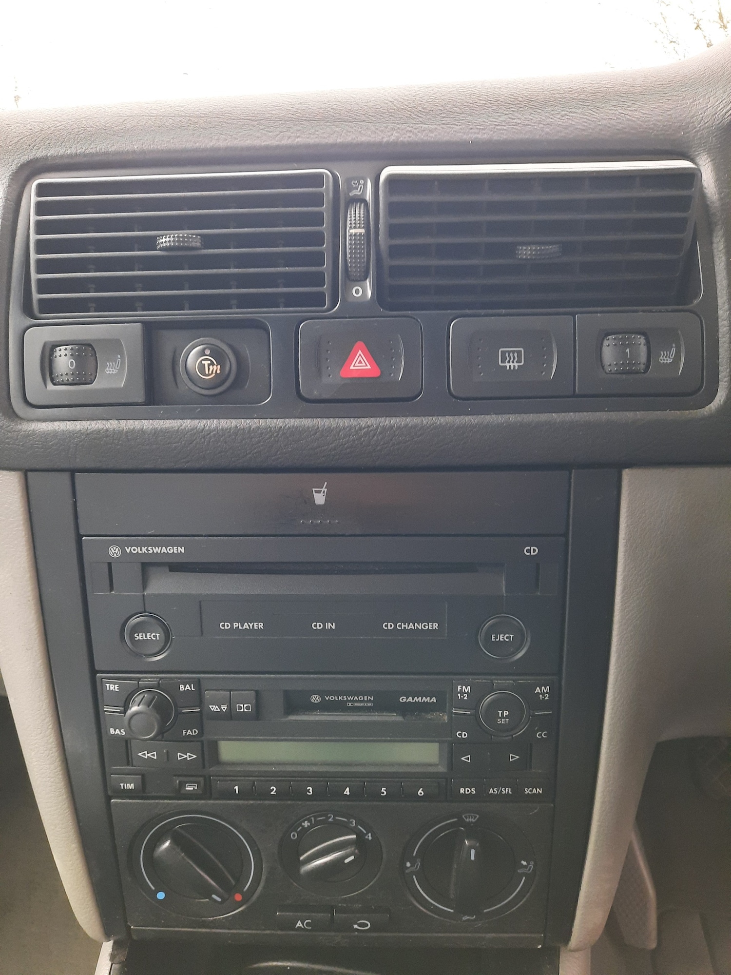 Used Volkswagen Golf 2001 for sale - 76625567: Photo 13