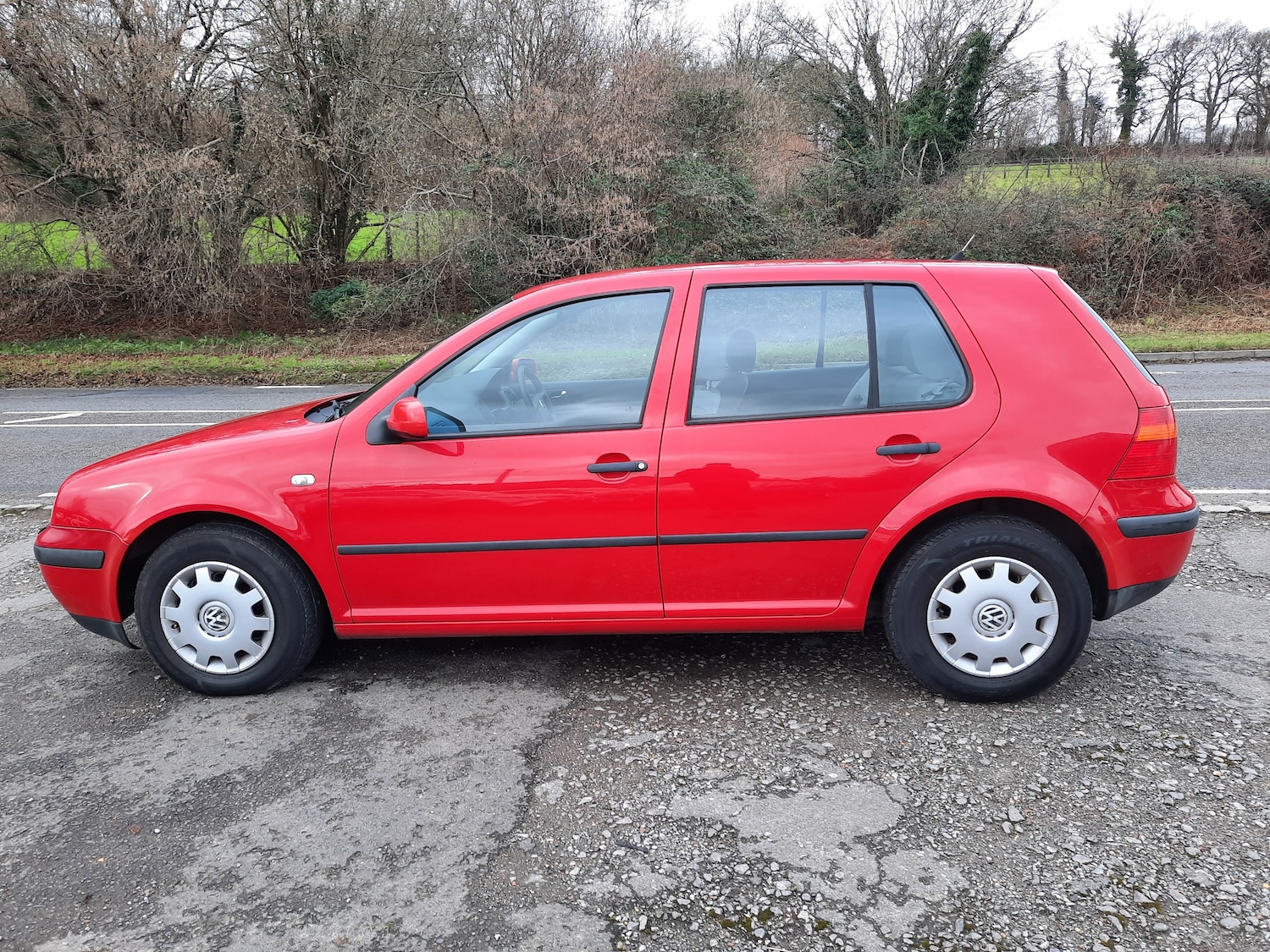 Used Volkswagen Golf 2001 for sale - 76625567: Photo 23