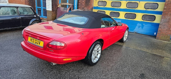 Used Jaguar XKR 2000 for sale - 73525475: Photo 3