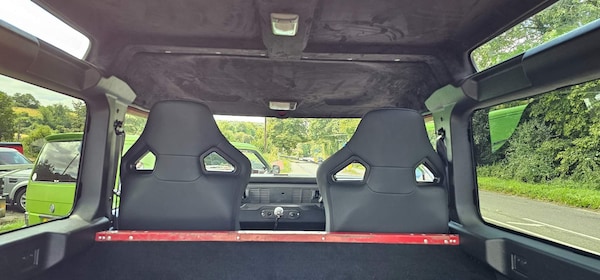 Used Land Rover Defender 90 2000 for sale - 73712904: Photo 18