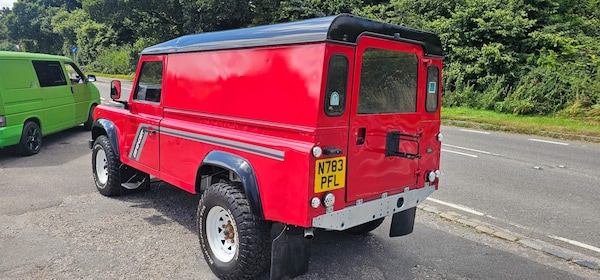Used Land Rover Defender 110 1995 for sale - 73712912: Photo 4