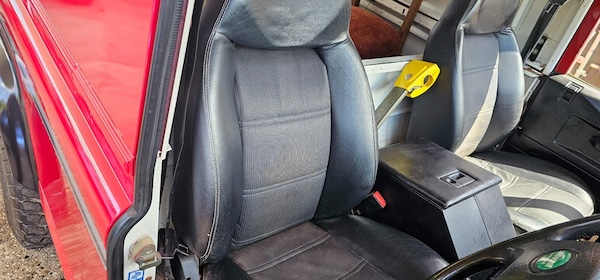Used Land Rover Defender 110 1995 for sale - 73712912: Photo 8