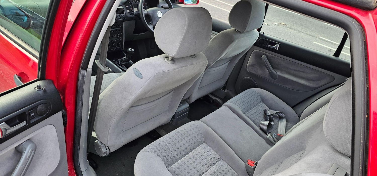 Used Volkswagen Golf 2001 for sale - 76931695: Photo 13