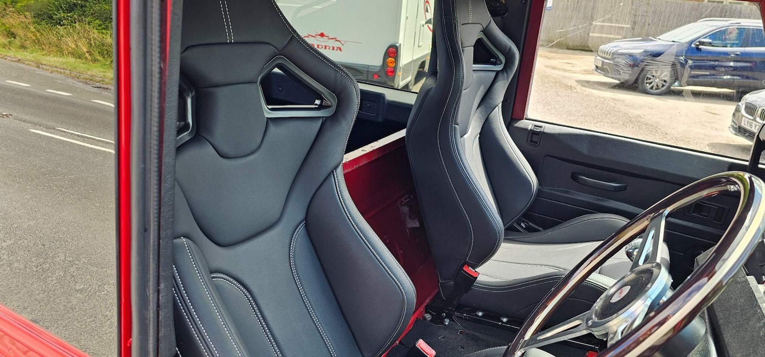 Used Land Rover Defender 2000 for sale - 77639434: Photo 15