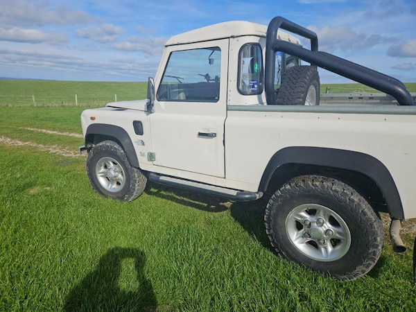 Used Land Rover Defender 90 1991 for sale - 76273683: Photo 8