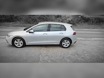 Used Volkswagen Golf 2020 for sale - 78056009: Photo