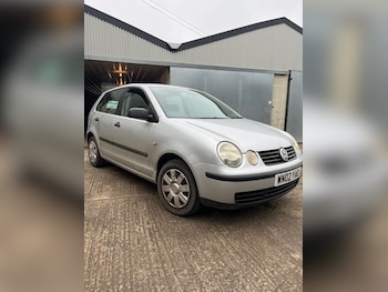 Used Volkswagen Polo 2002 for sale - 77797731: Photo