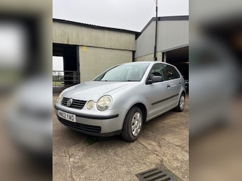 Used Volkswagen Polo 2002 for sale - 77797731: Photo