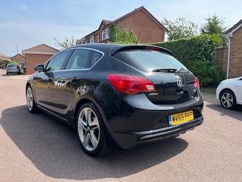 Used Vauxhall Astra 2015 for sale - 75525429: Photo
