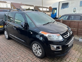 Used Citroen C3 Picasso 2015 for sale - 77572667: Photo