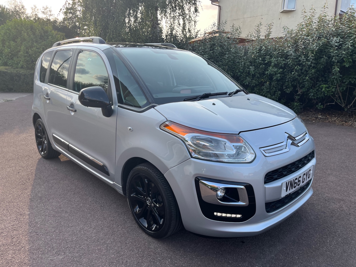 Vehicle 1