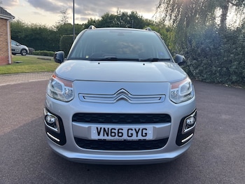 Used Citroen C3 Picasso 2017 for sale - 75489769: Photo