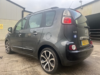 Used Citroen C3 Picasso 2013 for sale - 77055578: Photo