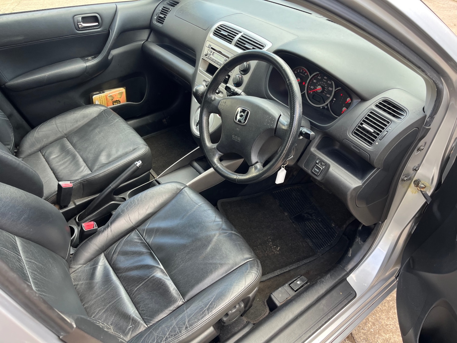 Used Honda Civic 2004 for sale - 77572505: Photo 8