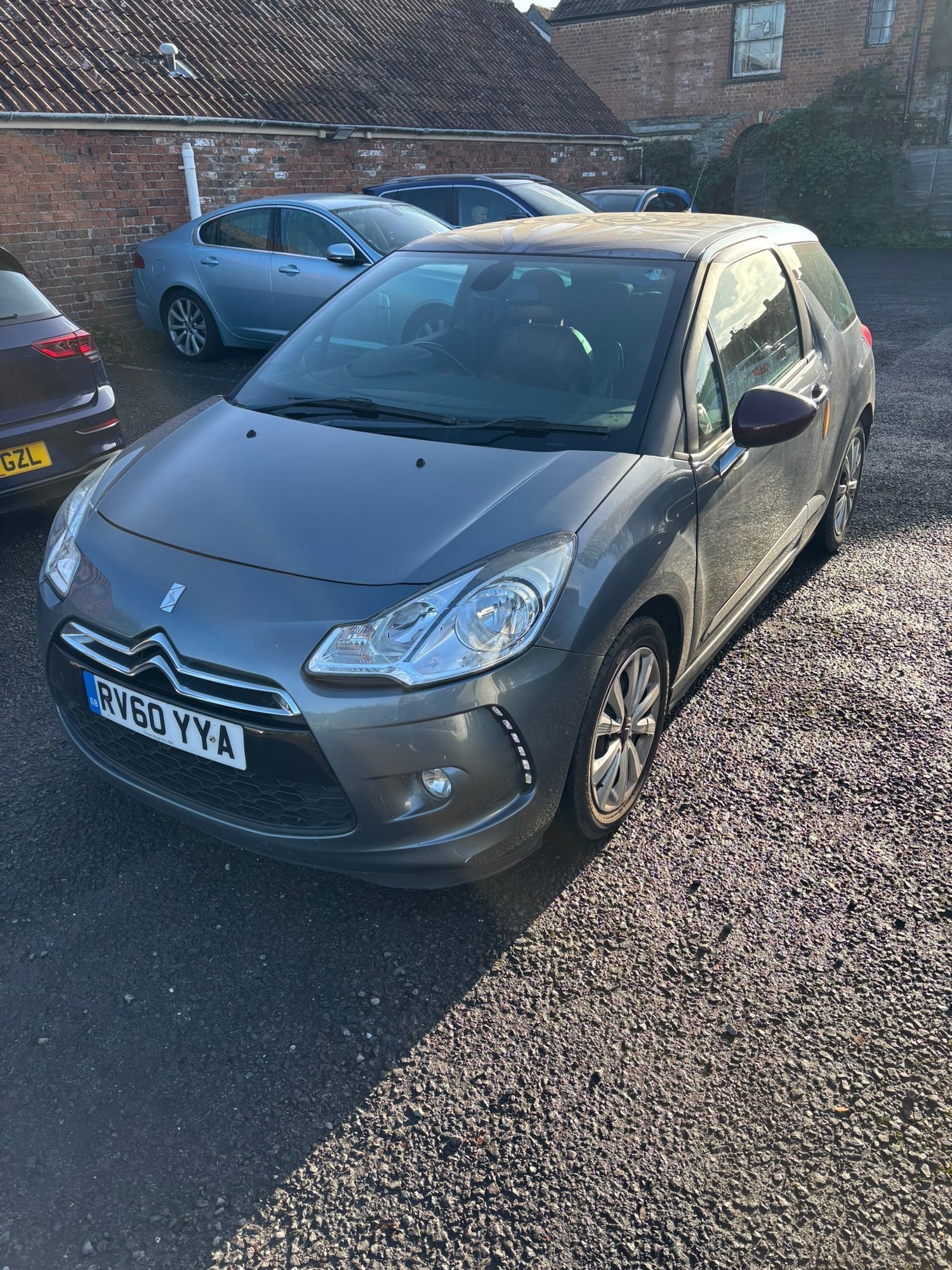 Used Citroen DS3 2010 for sale - 76736485: Photo 3