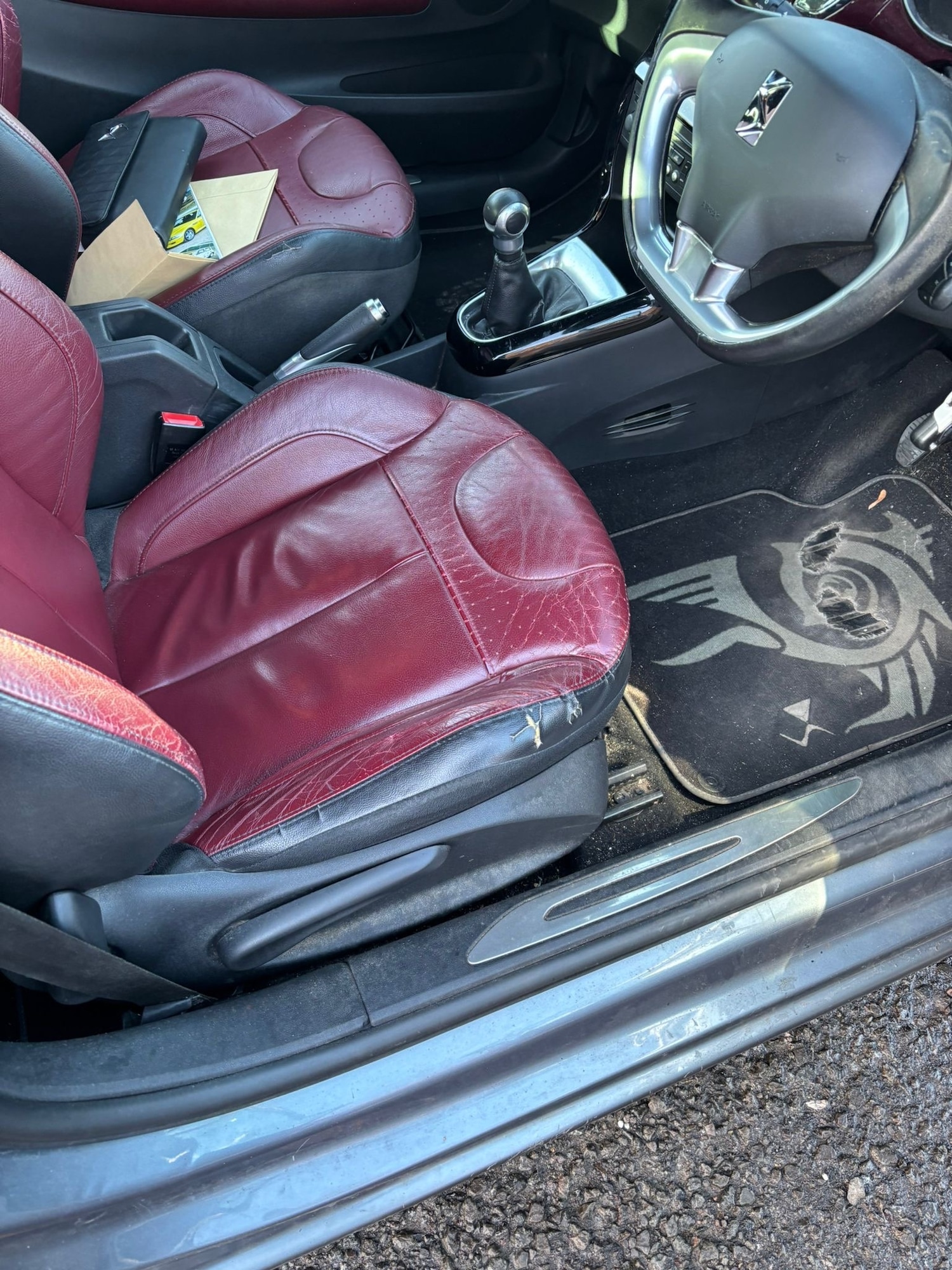 Used Citroen DS3 2010 for sale - 76736485: Photo 6