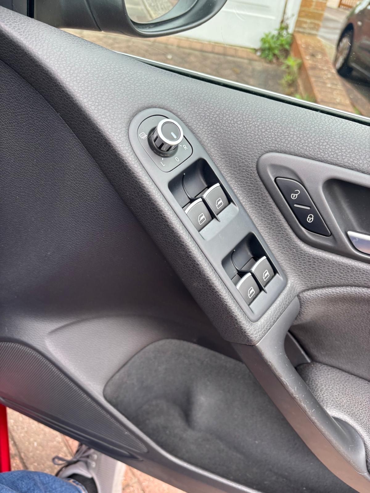 Used Volkswagen Golf 2012 for sale - 78092782: Photo 12