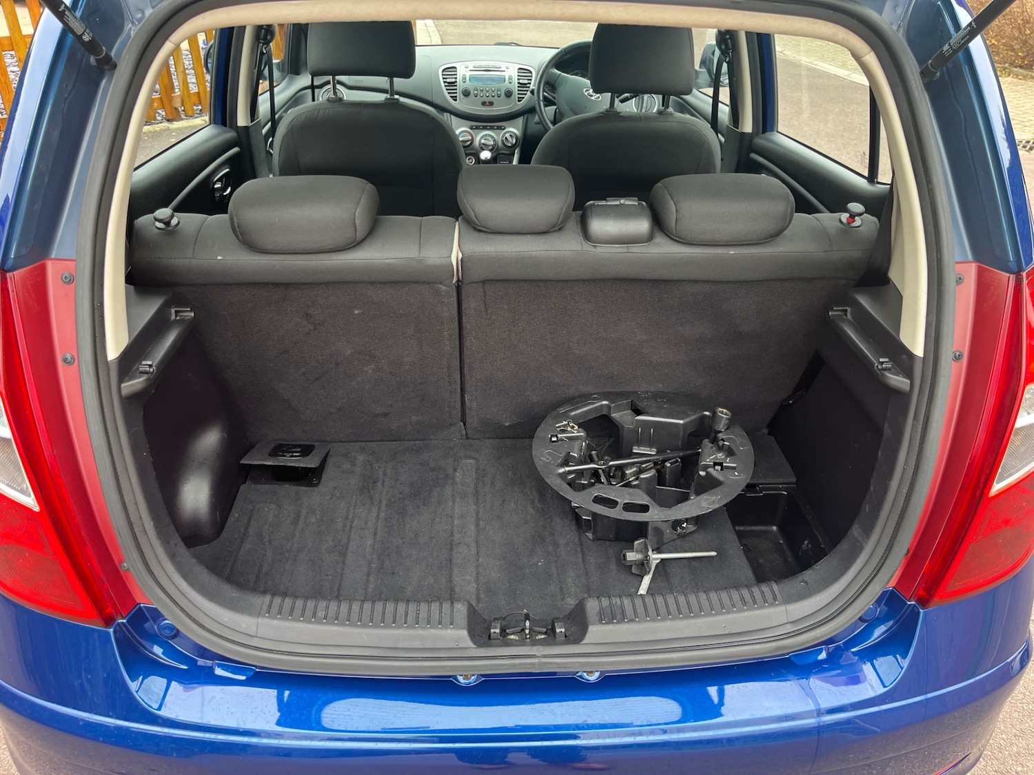 Used Hyundai i10 2013 for sale - 77758560: Photo 7