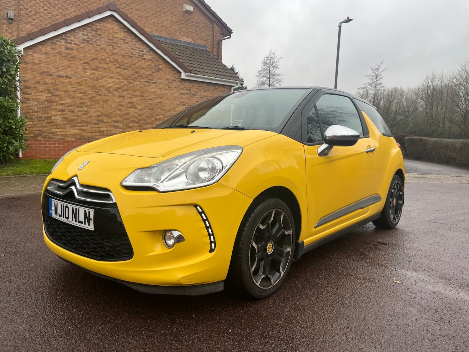 Used Citroen DS3 2010 for sale - 77165128: Photo 3