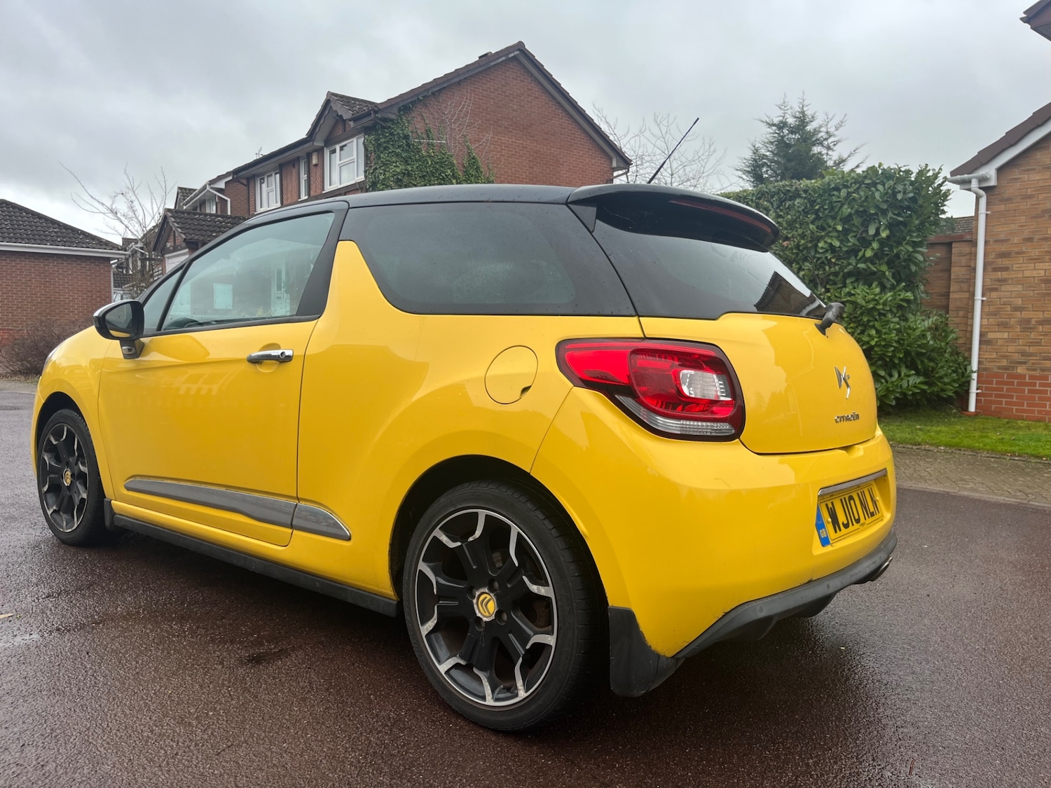 Used Citroen DS3 2010 for sale - 77165128: Photo 4