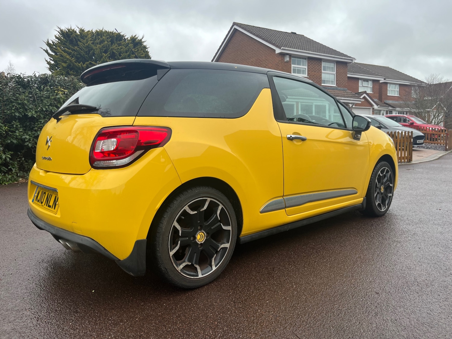 Used Citroen DS3 2010 for sale - 77165128: Photo 6