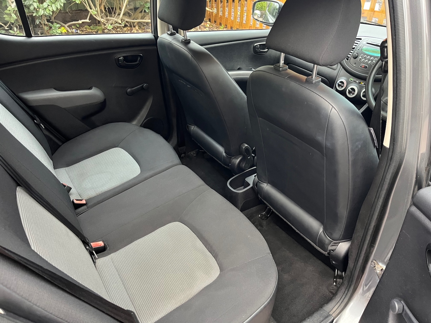 Used Hyundai i10 2010 for sale - 76595478: Photo 7