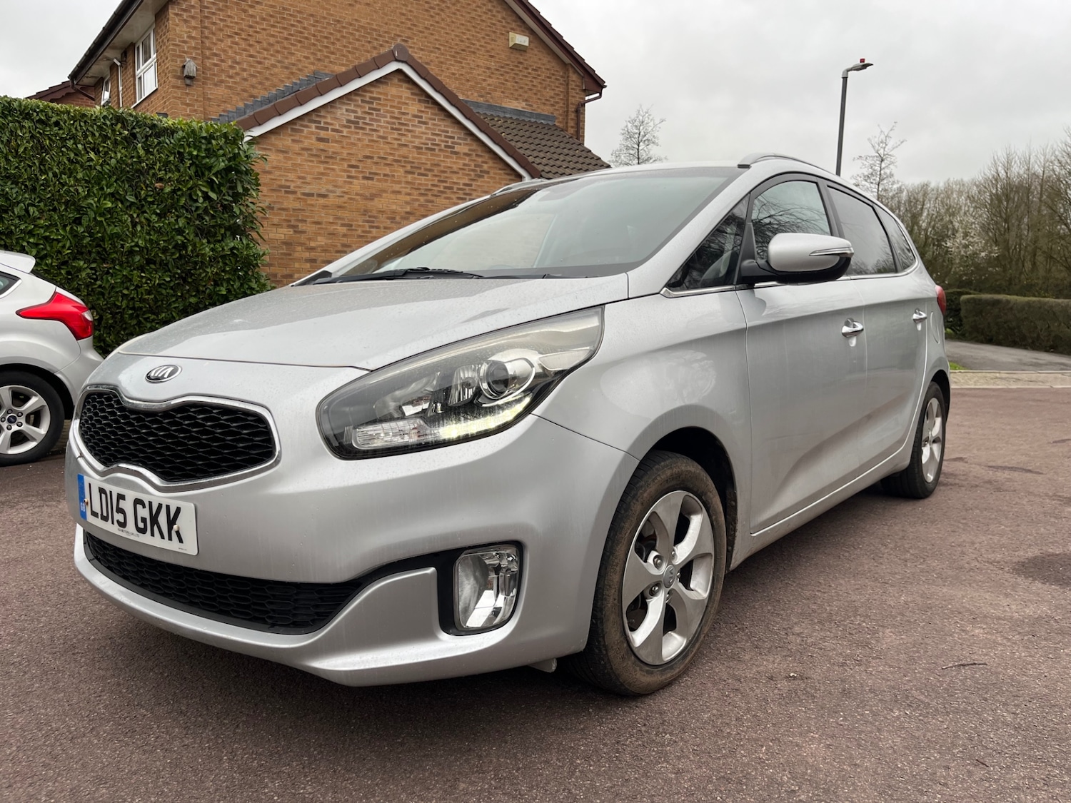 Used Kia Carens 2015 for sale - 77880362: Photo 3