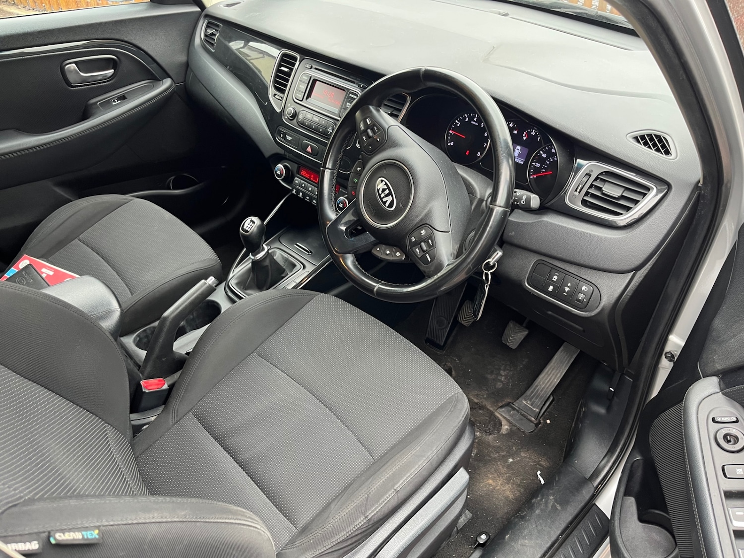 Used Kia Carens 2015 for sale - 77880362: Photo 7