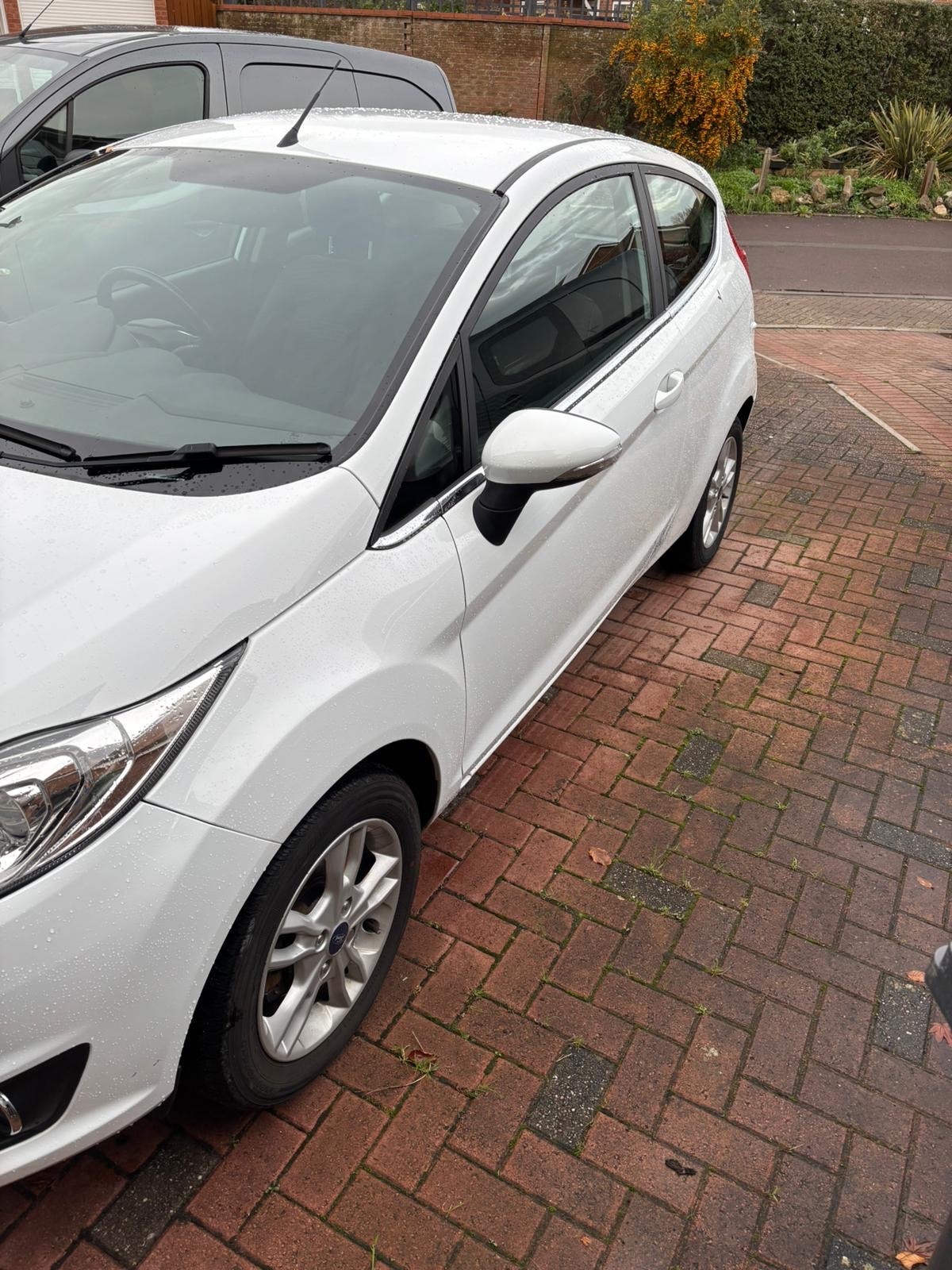 Used Ford Fiesta 2015 for sale - 76571220: Photo 3