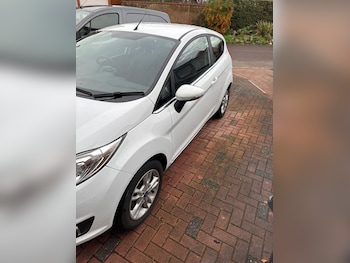 Used Ford Fiesta 2015 for sale - 76571220: Photo