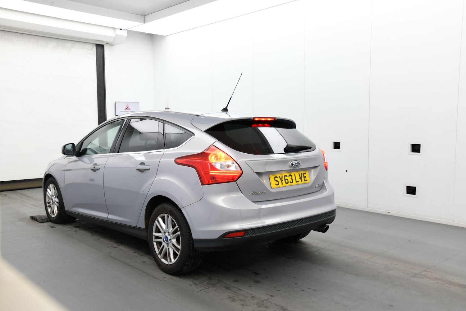 Used Ford Focus for sale - 77191373: Photo 4