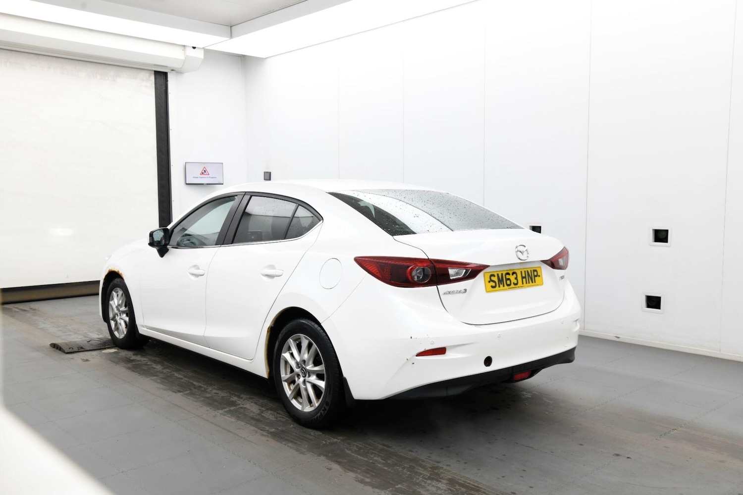 Used Mazda Mazda3 for sale - 78136186: Photo 2