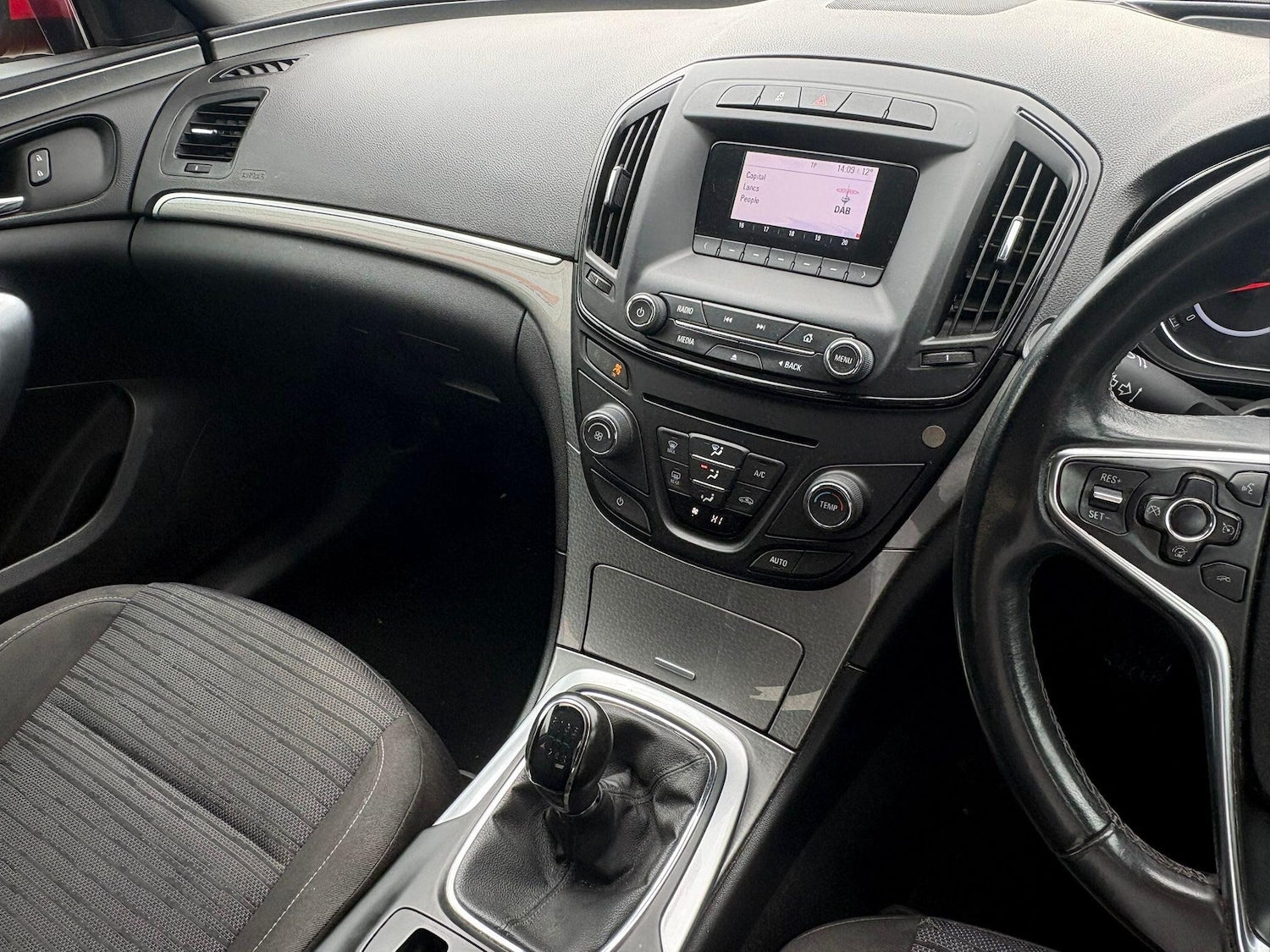 Used Vauxhall Insignia 2015 for sale - 78063004: Photo 17