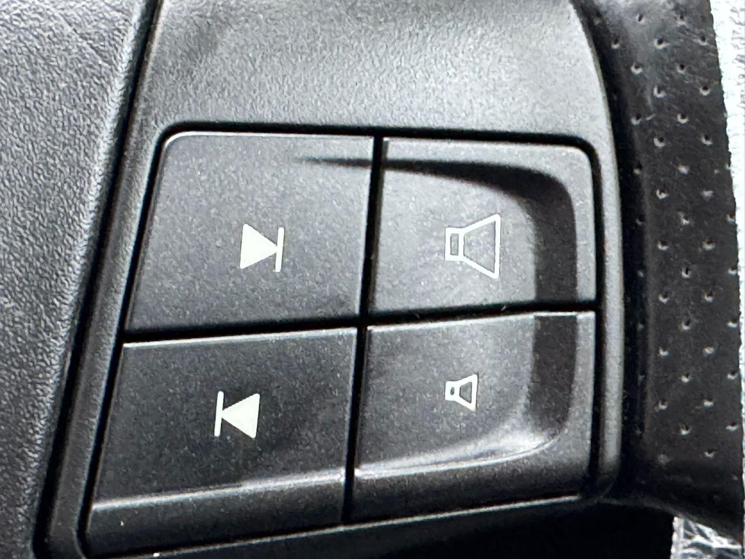 Used Volvo C30 2010 for sale - 77705583: Photo 29