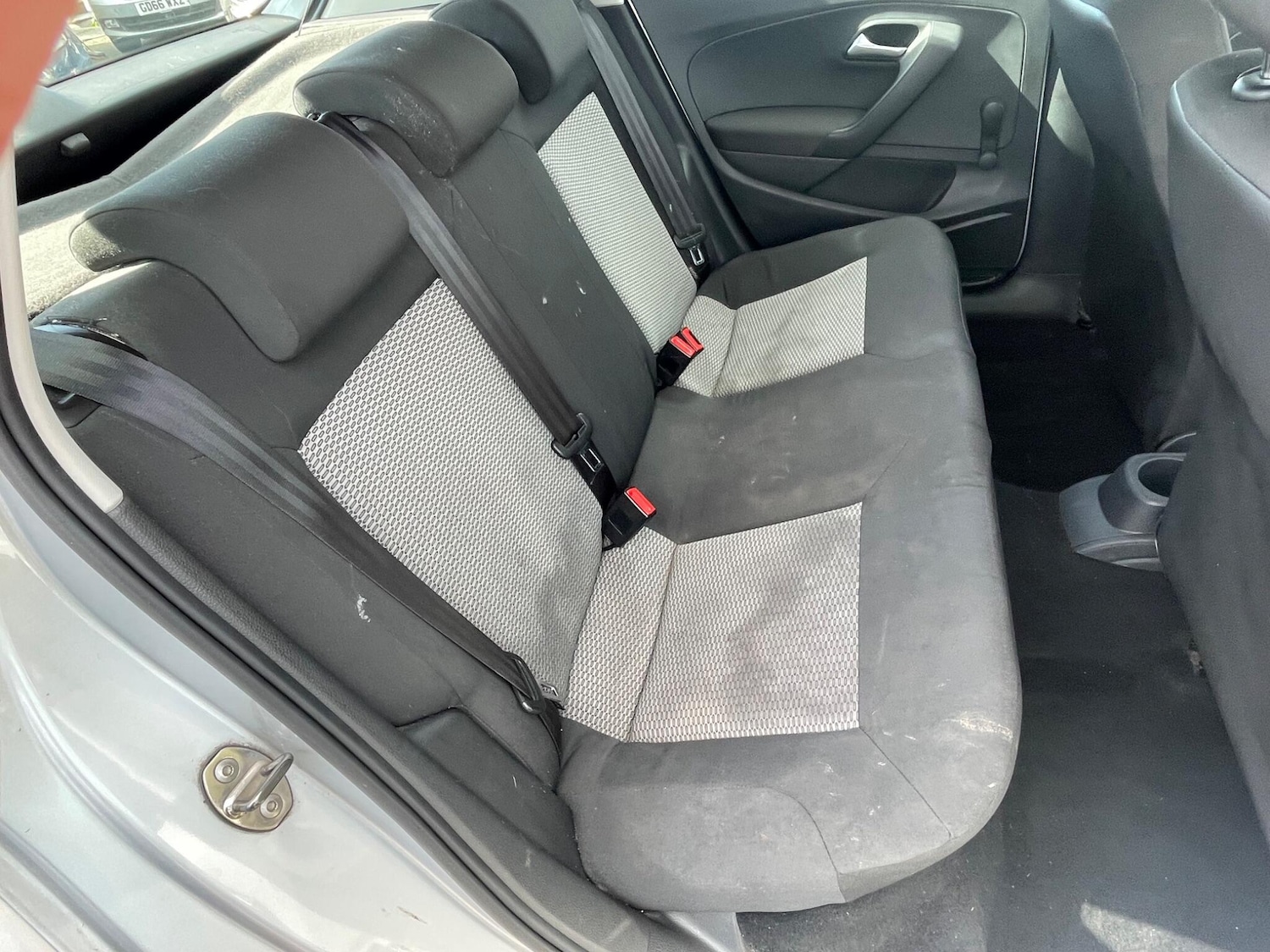 Used Volkswagen Polo 2010 for sale - 78157565: Photo 12