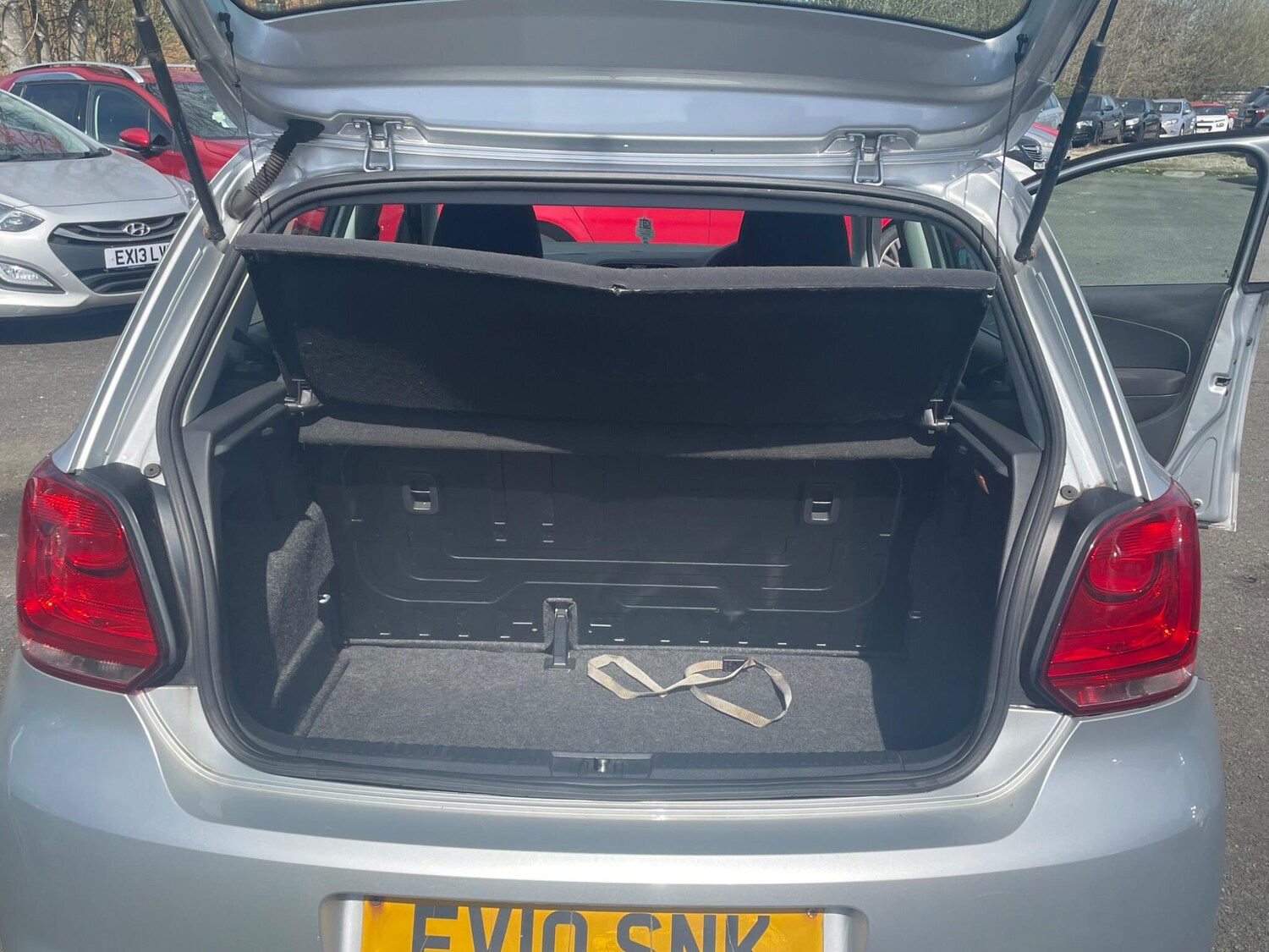 Used Volkswagen Polo 2010 for sale - 78157565: Photo 14