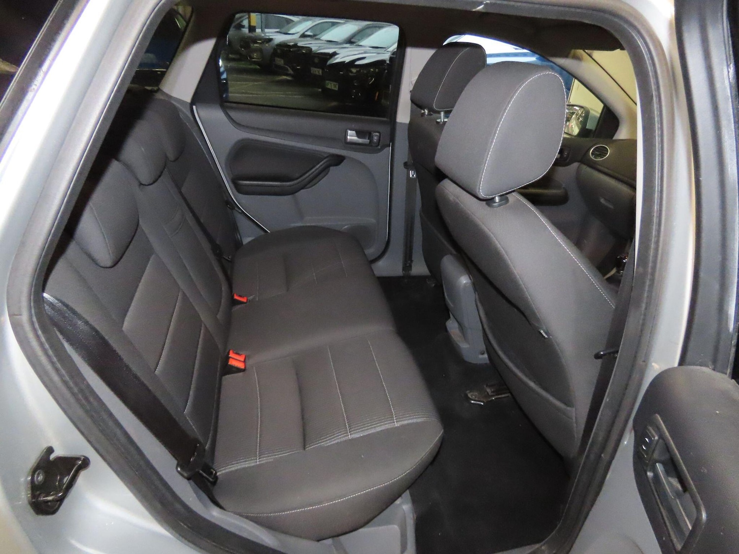 Used Ford Focus 2010 for sale - 77585832: Photo 6