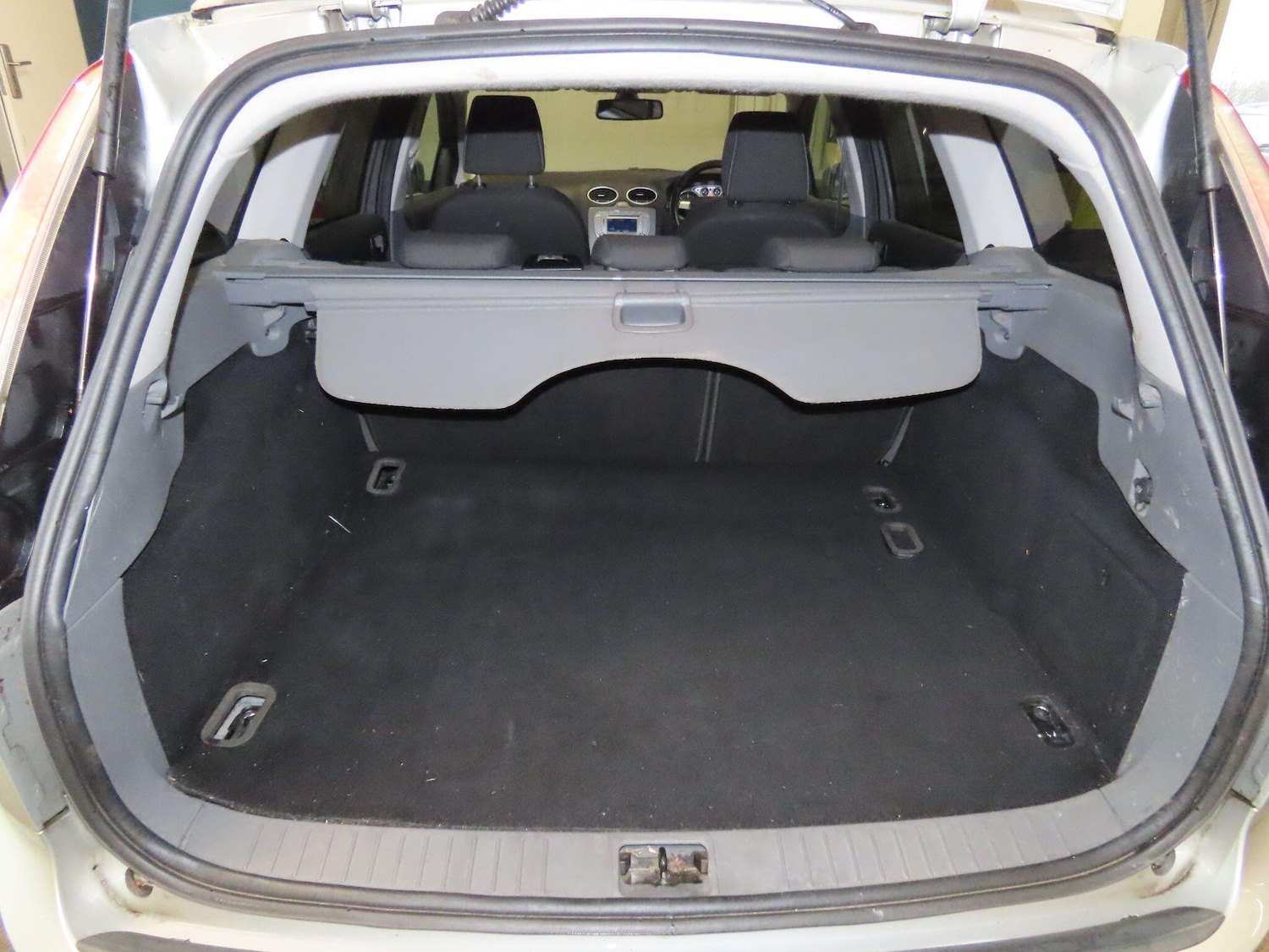 Used Ford Focus 2010 for sale - 77585832: Photo 7