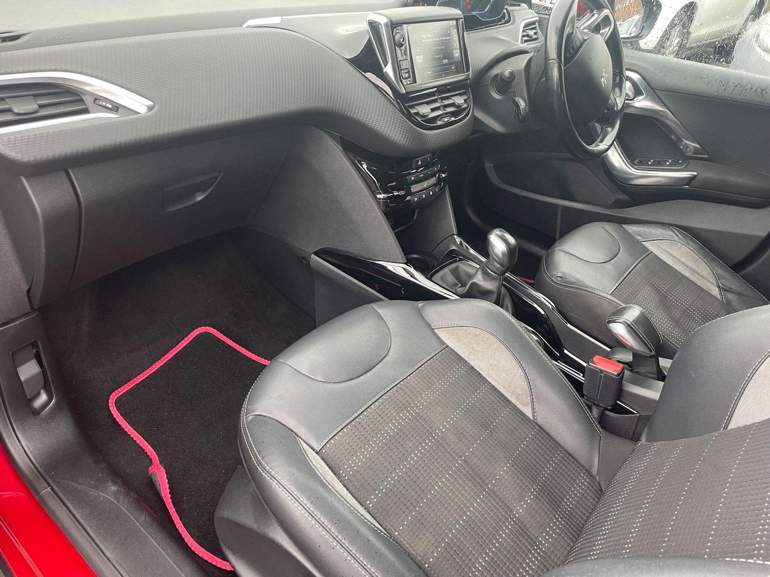 Used Peugeot 2008 2016 for sale - 77882929: Photo 11