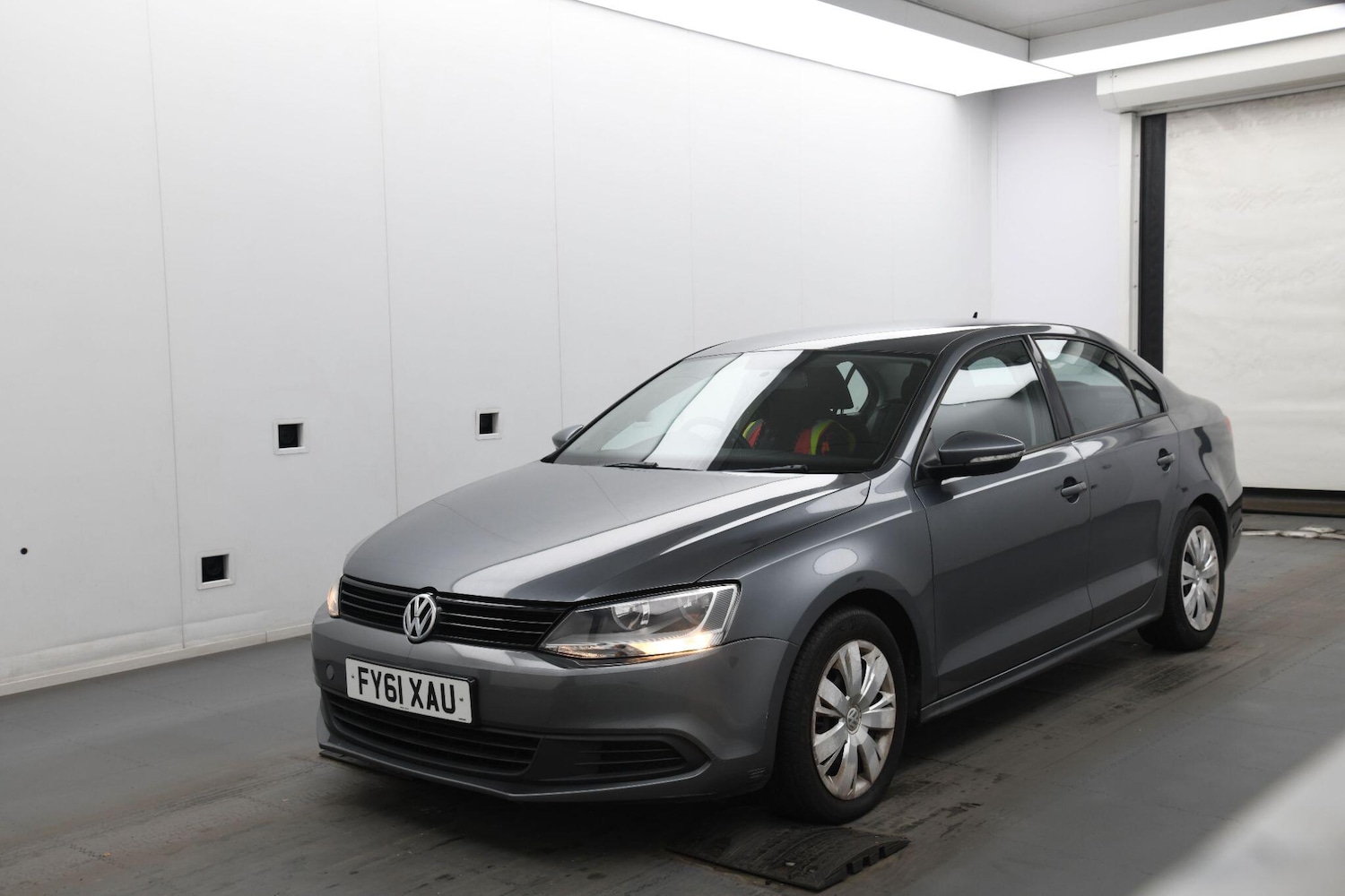 Used Volkswagen Jetta 2011 for sale - 77266957: Photo 2