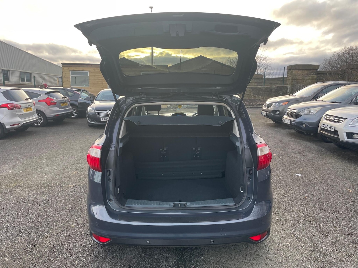 Used Ford C-Max 2013 for sale - 77190430: Photo 22