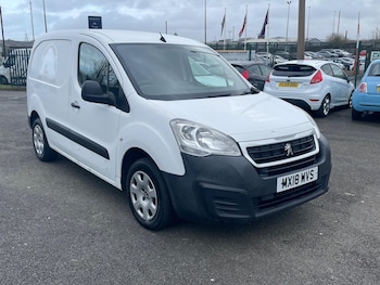 Used Peugeot Partner 2018 for sale - 78307005: Photo