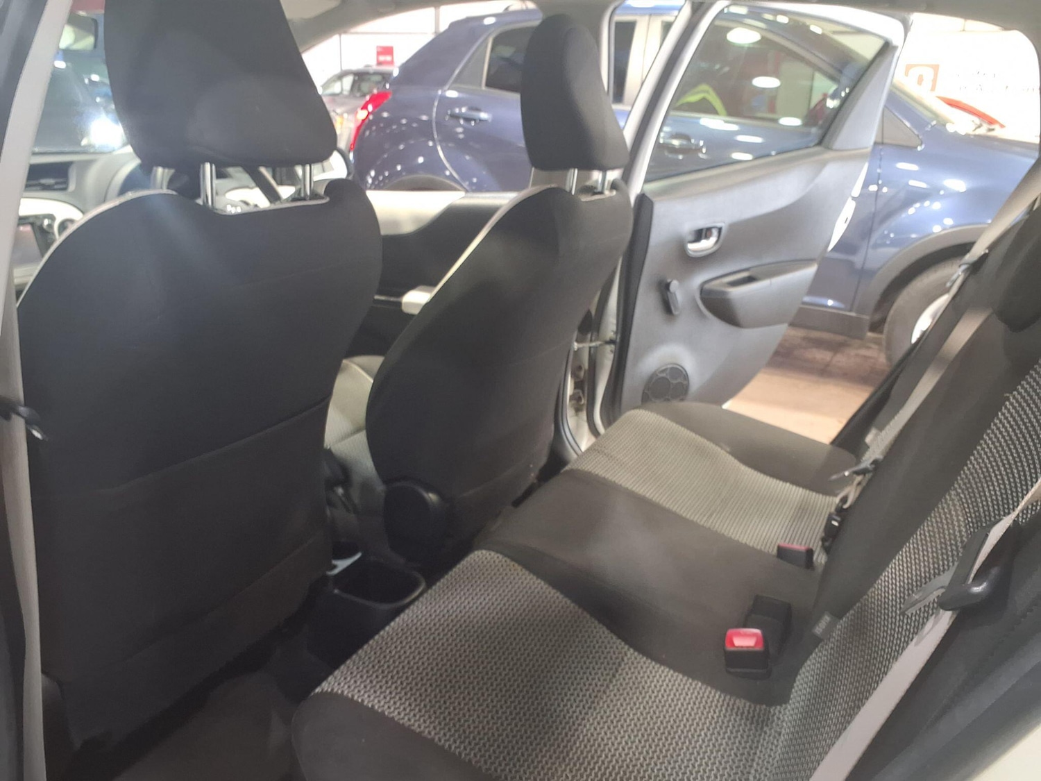 Used Toyota Yaris for sale - 77190498: Photo 10