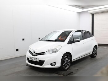 Used Toyota Yaris 2013 for sale - 77190498: Photo