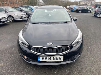 Used Kia Ceed 2014 for sale - 77704649: Photo