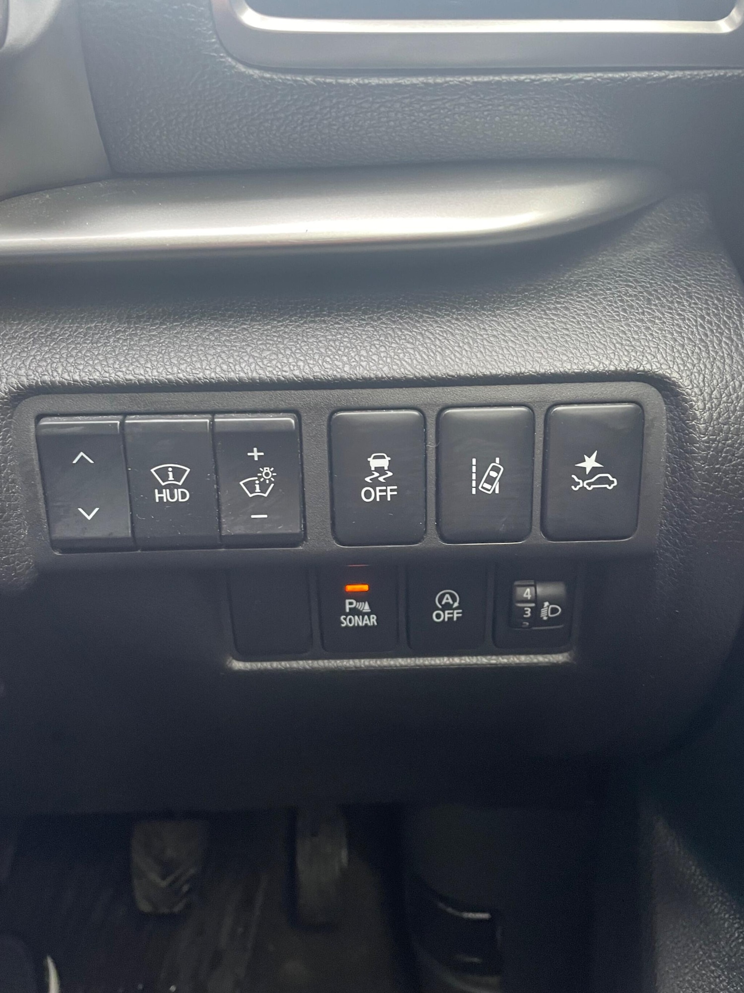 Used Mitsubishi Eclipse Cross for sale - 77683091: Photo 12