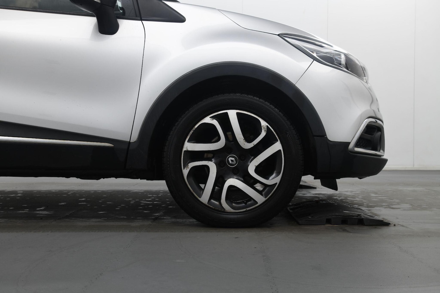 Used Renault Captur for sale - 77267957: Photo 10