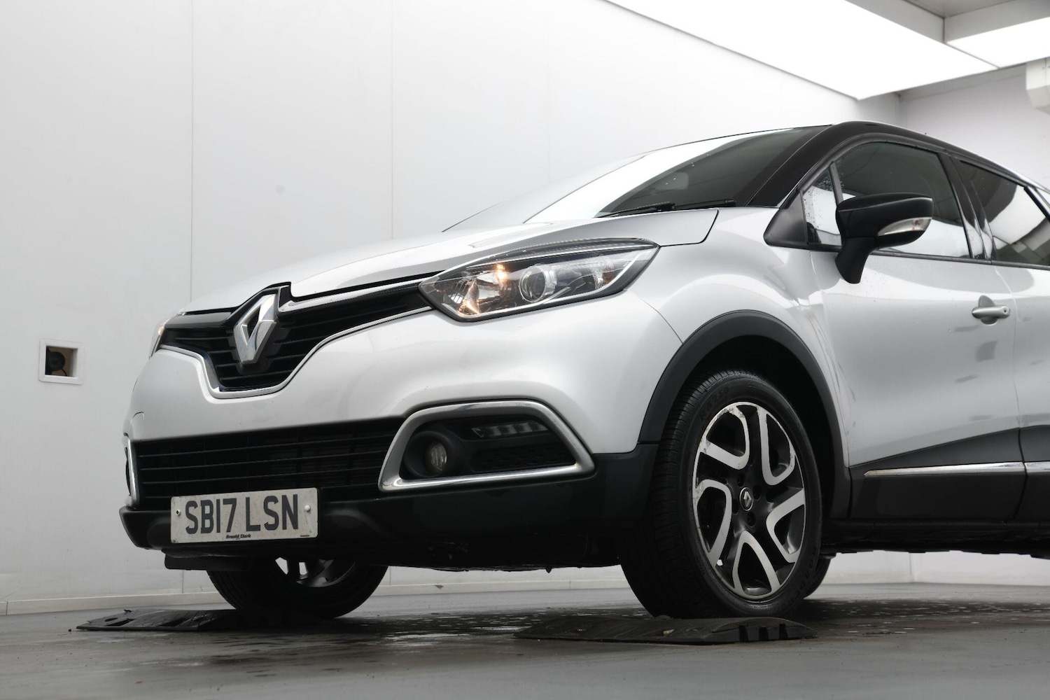 Used Renault Captur for sale - 77267957: Photo 6