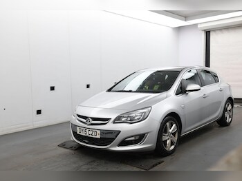 Used Vauxhall Astra 2015 for sale - 77190516: Photo