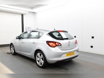 Used Vauxhall Astra 2015 for sale - 77190516: Photo